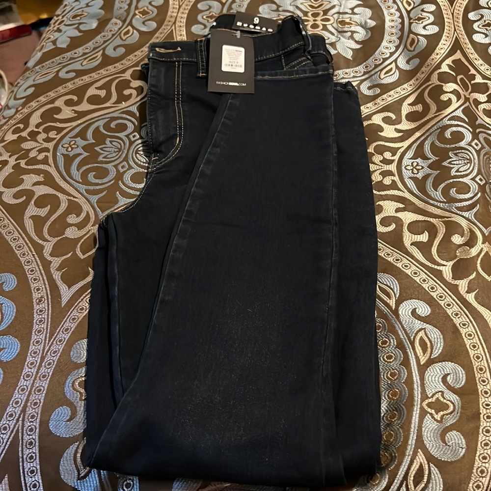 Fashion Nova Jeans . NWT